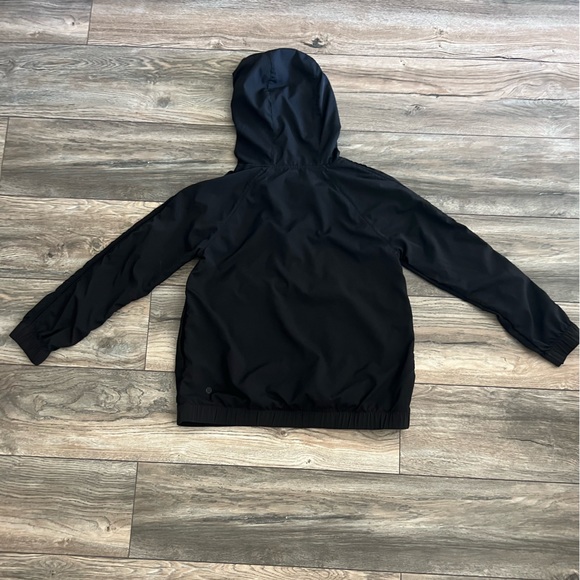 lululemon pullover quarter zip windbreaker ! - Picture 3 of 5